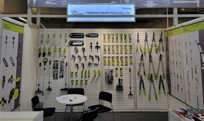 Athchóiriú taispeántais: